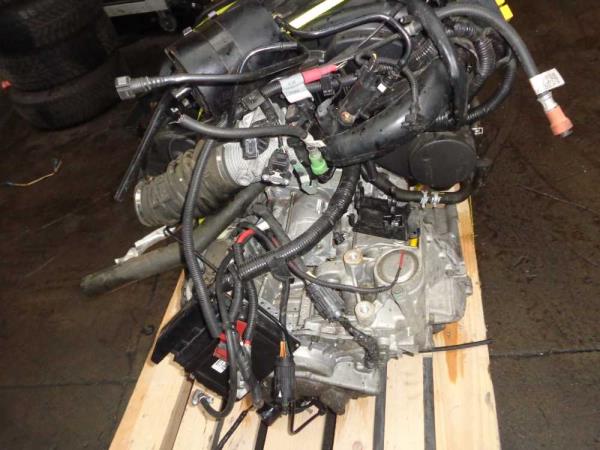 MOTEUR V6 24V ESSENCE ROVER -2004 - Vue 4